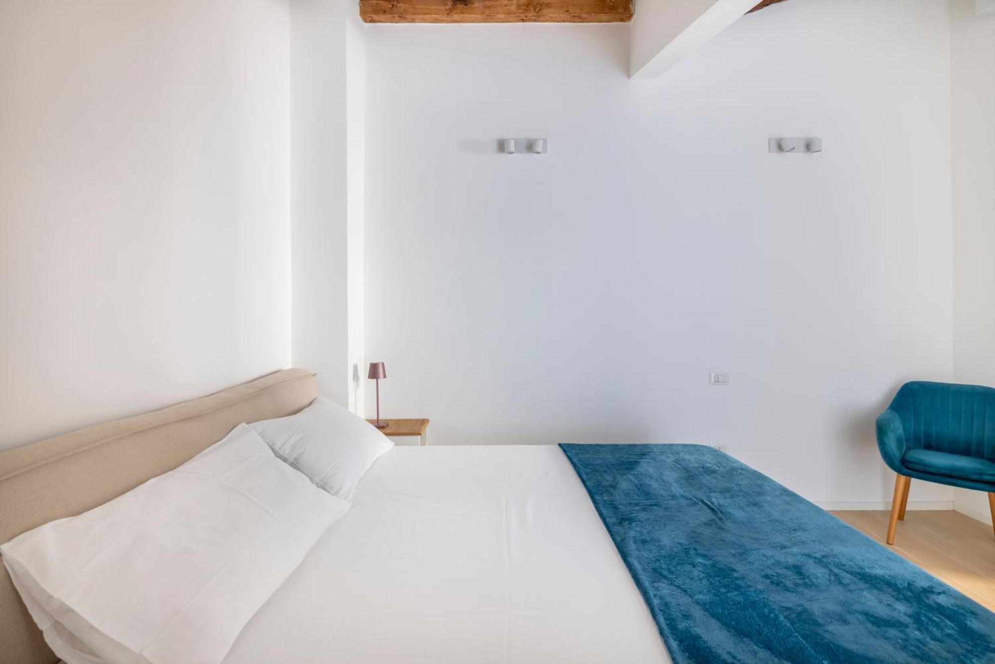 Aldrovandi Luxury Suites And Apartment โบโลญญา ภายนอก รูปภาพ
